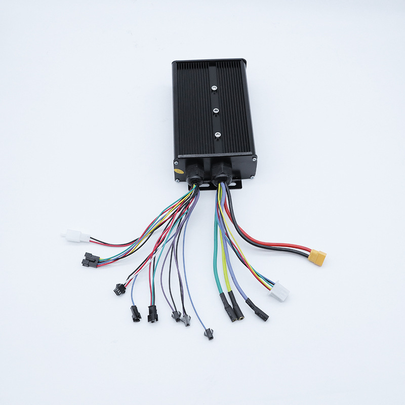 Grensoverschrijdende fabrieksd - 72V 45A Dual Controller recensie en prijs
